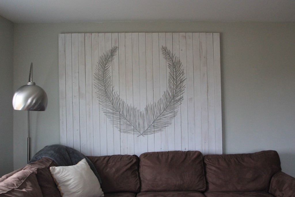Creating your own whitewashed pallet art.  A DIY tutorial for non-painters.  www.homestead128.com