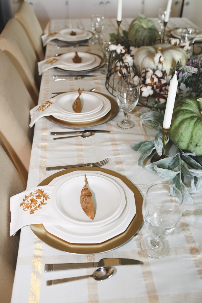 Gold and green Thanksgiving table for the modern farmhouse.